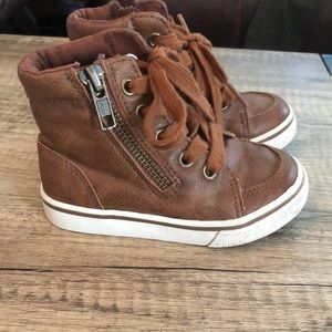 Toddler zip up boots